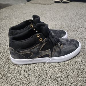 DC Shoes Josh Kalis Mid Skate Shoes Black Wash Gum Sole Men’s 11